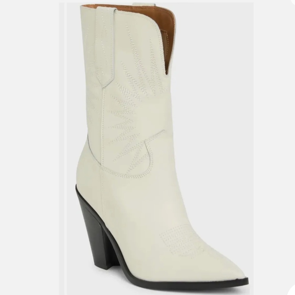 Marc Fisher Rogers Western Boots